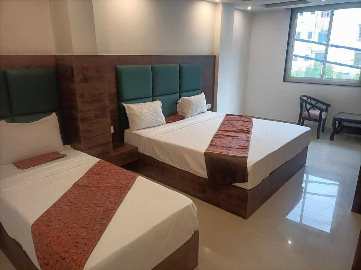 Family Hotel Tark Near Igi Airport Delhi Neu-Delhi Exterior foto